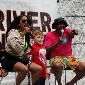 Jivanta Roberts Instagram - Capped off the weekend co hostin @thedonnellrawlingsshow w/ @donnellrawlings 🎤🎥💕 

Last slide is adults dance off with the kids! 💃🏽 of course we took it home 🏆🏆🏆