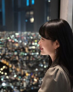 Jo Ah-young Instagram - 여기 안가본사람 없게해주세요...
와이탄 이후로 야경갬동😭

#하루카스300