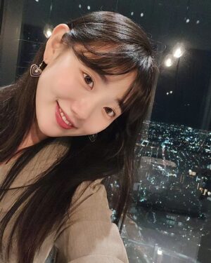 Jo Ah-young Instagram - 여기 안가본사람 없게해주세요...
와이탄 이후로 야경갬동😭

#하루카스300