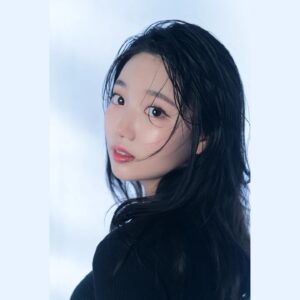 Jo Ah-young Instagram - 무표정 아영 모음🫠
@sihogonsa