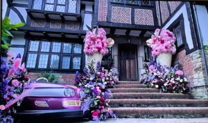 Jo Cooke Instagram - ONLY IN ESSEX !!
I’m an Essex gal so obviously I bloody love it - flowers make everything ok.  Fabulous @rickypaulflowers  #Essex #flowers #love #kindness #ok
