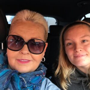 Jo Cooke Instagram - You know you have been in isolation for far too long when a trip to the hospital for blood tests fills you with excitement!
#bored #stayingsafe #isolationlife #lifein2020 #curvybridesboutique #fridaybrideday