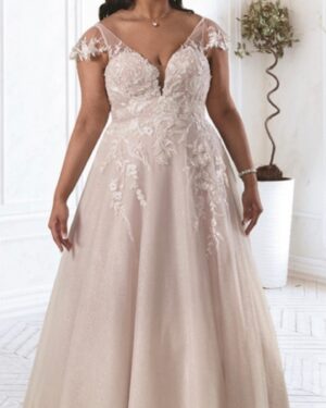 Jo Cooke Instagram - Just a few of our gorgeous new styles from the Sonsie collection.  Appointments available to try these and many more stunning designs.  Sample sizes 18-26  www.Curvesandcouture.co.uk or call 01277369908.  #plussize #bridal #wedding #essexwedding #bride #love #weddingdress #plussizefashion #plussizeweddingdresses #plussizebrides #plussizespecialists #plussizebeauty #plussizewedding #plussizebridal