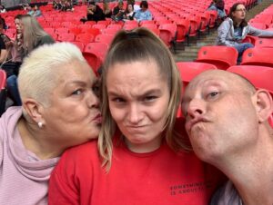 Jo Cooke Instagram - Cooke family outing to Wembley - are you ready for us Ed ? #edsheeran #wembley #familytime