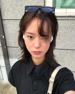 Jo Eun-seo Instagram - 🦥🦥 더워잉 💦