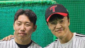 Jo Han-chul Instagram - #시구 #LG트윈스 #성덕 
시구는 망했지만 승요 획득 !