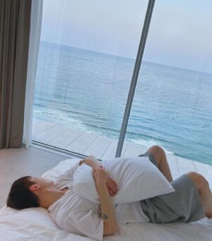 Jo Kwon Instagram - 물멍멍멍🌊