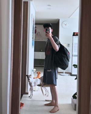 Jo Kwon Instagram - HOTSUMMER☀️