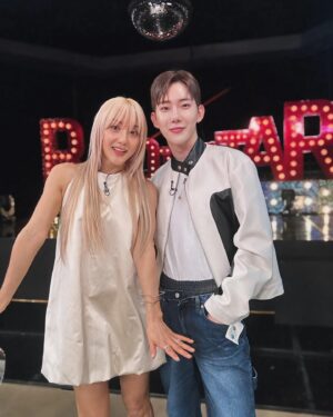 Jo Kwon Instagram - 드림스컨트롤쾌락조.
아이돌 최다 출연자 입니다만🙂‍↔️

#라디오스타