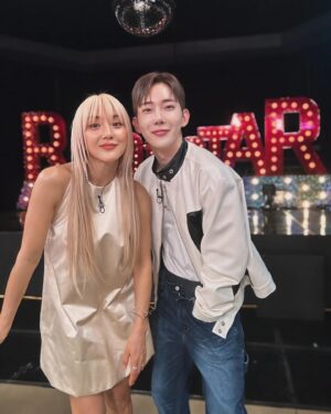 Jo Kwon Instagram - 드림스컨트롤쾌락조.
아이돌 최다 출연자 입니다만🙂‍↔️

#라디오스타