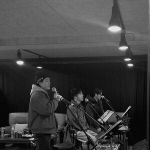 Jo Kwon Instagram - 2024 2AM CONCERT “ONE TAKE”

이번주 서울 콘서트를 시작으로,
부산 - 대만 콘서트 그리고 도쿄 - 오사카 팬미팅.
엔딩 크레딧 까지 함께 해주세요 🕑

그냥 그런 날이 있는 것 같아
그냥 갑자기 너무 생각나는 날 ‘오늘따라,

#2AM #투에이엠 #콘서트 #CONCERT