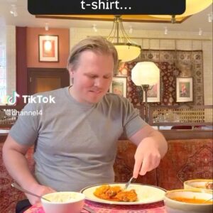 Joakim Skarli Instagram - ⭐️☝🏼🔥It’s true what they say; We norwegians 🇳🇴 can’t handle too spicy 🌶️ food 🥘😅#princeandrewthemusical airs tonight 9pm 📺@channel4  #ad #actorlife #channel4 #tiktok