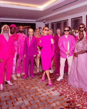 Joakim Skarli Instagram - OHh Yeaah 🙌😎 Happy Halloween 🎃👻 Had a lovely time 🕰️ on the @hilton x @parishilton hotel 🏨 shoot 🎥 From Yours truly @barbie #Ken 😎🇺🇸🔥🇳🇴🇬🇧 Thank you @talent_talks it’s was 🔥 swipe for some pink 💗 fun 🤩 #actor #halloween #Advert #parishilton #hilton #Commercial #OutNow #linkinbio