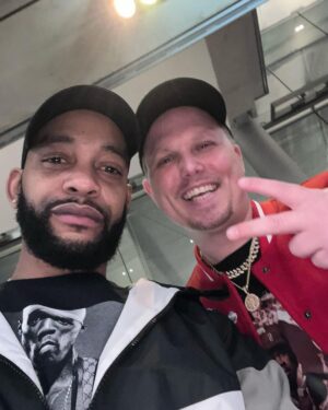 Joakim Skarli Instagram - I’m 36 🎂 NOW! HISTORICAL!!! AND SO BLESSED! THE LAST LONDON X 2 @o2uk @50cent @thefinallaptour @thisis50 ON MY BIRTHDAY 🎁 WEEK!! DAMN! 50 CENT @jeremih @bustarhymes and guest 🌟 @teddysphotos 🥳 Thanks again and bless up to @jbettis420 🎥🙏🏼💯🇳🇴🇬🇧🔥 ITS A MOVIE! Swipe for some clips! (NEED TO BE THERE TO SEE IT ALL A MOVIE 🎥 !!) And be sure to get @bustarhymes new album #BlockBusta 🐉 ITS OUT NOW 11.24.2023!! DAAMN!!! R.I.P to @realpopsmoke too and all that lost someone ❤️ I’m OUT🚪 NEED TO RECOVER !!