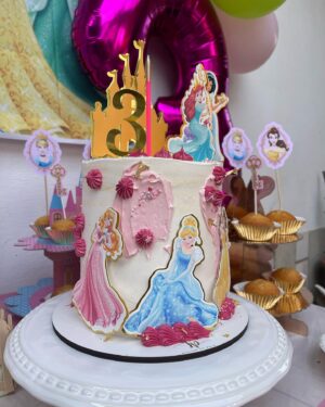 Joana Vieira Instagram - Há 3 anos nascia o melhor de mim! Parabéns, Princesa Amália da mamã 👸🏼