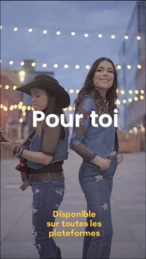 Joanie Charron Instagram - Notre chanson «Pour toi » se retrouve déjà sur des palmarès et joue dans plusieurs radios 
MERCI INFINIMENT 
Chantez avec nous 🤠
@jsmileproductions @yveslaramee @49.parallele @reseau_ontario @believemusiccanada @jaylefever #onfr #country