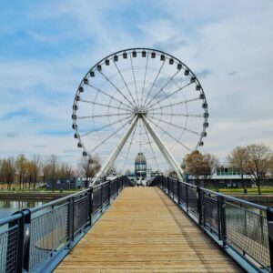 Joanie Gonthier Instagram - Le Vieux Montréal vide et paisible.
2 de 3.
