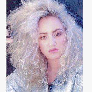 Joanie Perron Instagram - 🌪 Trying to like my baby face without eyeliner 🐼#tb#onset#love#me#selfie#blonde#girls#girl#bts#fun#makeup#makeuptutorial#makeupartist#setlife#instagood#instadaily#fun#follow#followme#fashion#happy#cute#beautiful#naturalmakeup