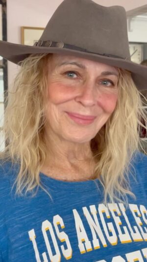 Joanna Cassidy Instagram - 