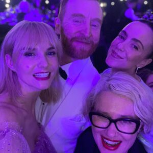 Joanna Vanderham Instagram - What a night @baftascotland 🥂always such a brilliant evening, hosting gloriously by @edibow 
Accompanied by my gorgeous sister (I blame you for the headache yesterday)😘
Reunited with the gang from ‘Young James Herriot’.
Got to hang out with some of the ‘Crime’ contingent too.
Huge congrats to all the nominees in the words of Ru Paul, you’re a winner baby! 
Thank you @tillywheating for helping me feel like a million bucks!
Dress @honornyc 
Jewels @tasaki_intl 
Bag @marinaraphaelofficial 
Make up @iliabeauty (love the multi stick! Thank you!)