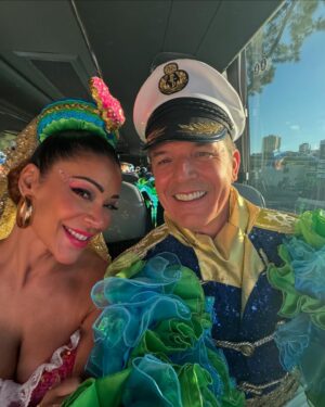 João Baião Instagram - Já estamos a caminho da Avenida. ALFAMA É TÃO LINDA! Olhem só para a categoria desta Madrinha. 👏🏻👏🏻❤️😍😍
@raqueltavaresofficial 
@marchadealfama