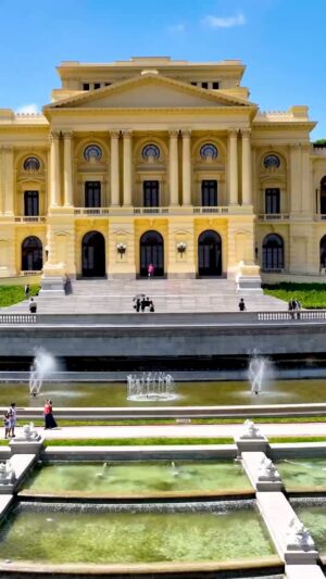 João Doria Instagram - O Novo Museu do Ipiranga acaba de comemorar 1 milhão de visitantes desde que foi inaugurado em 7 de setembro de 2022. Quando governador de S.Paulo investimos R$136 milhões com apoio do setor privado para reabrir o museu. Hoje ele é uma referência cultural e o museu mais inclusivo de toda América Latina. Vale a pena visitar!