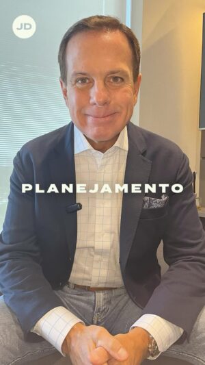 João Doria Instagram - Planejamento é o caminho que pode levar você a atingir suas metas. É uma bússola que direciona, impulsiona e fortalece as conquistas.