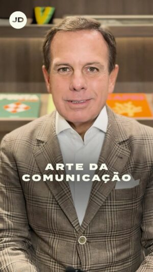 João Doria Instagram - A boa comunicação é essencial para construir pontes, gerar confiança e inspirar mudanças. Ajuda a fazer amigos, a fortalecer relações familiares e criar novos laços com a sociedade. Expresse sempre com clareza e sinceridade as suas ideias.

#ComunicaçãoEficaz #Confiança #Inspiração #RelaçõesHumanas #ConstruindoPontes #Sinceridade #Clareza #Liderança #Amizade #Família #Sociedade #JoãoDoria