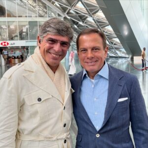 João Doria Instagram - Reencontrando meu querido amigo @olivieranquier, um dos maiores chefes de cozinha do Brasil, aqui no Brazil Saudi Arabia Conference, em Riyadh.