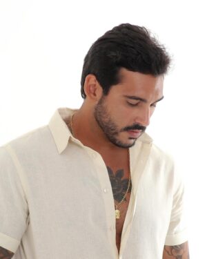 João Hadad Instagram - Voltei com as novidades, família! Olha essas peças da #Basiq com itens essenciais para todos momentos do dia.
Cupom: JOAOHADAD10 (10% off para peças com preço cheio).

Link nos stories!