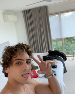 Joao Marinho Instagram - momentos 😮‍💨