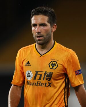 João Moutinho Instagram - Big night! 100th appearance in gold & black and @europaleague quarter-finals 🐺🐺