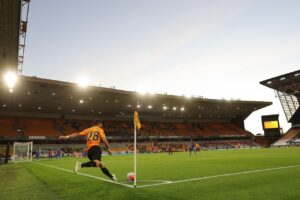 João Moutinho Instagram - 🐺🐺🐺! 🙌🏽