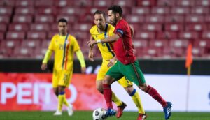 João Moutinho Instagram - #VamosComTudo 🇵🇹