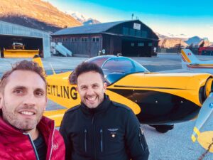 João Paulo Rodrigues Instagram - Com o mestre @rico17280. 😜🤘🏼
#acrobatics #acrobaticpilot #flying #pilotlife #cap10 #voltige