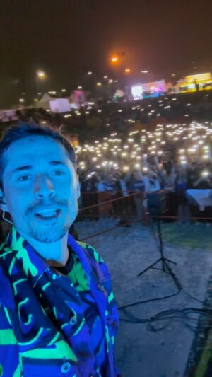 João Paulo Sousa Instagram - A noite virou dia.
Anadia ❤️ @insertcoinbaile

.
.

.
.
.
.
#insertcoin #espetaculo #baile #10anosdebaile #joaopaulosousa #anadia #portugal #bairrada #feiravinhavinhoanadia #feira #vinha #vinho #espumante #melhorquechampagne #espetaculo #netinho #luzes #noite