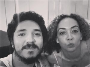 João Vitor Silva Instagram - Bastidores do “Fim”. Essa série tá demais e já tem episódio novo pra assistir!!!! Trabalho especial, com pessoas especiais 💙 CORRE PRO @globoplay