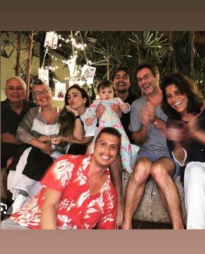 João Vitti Instagram - #tbt 4 - Família Florescendo e Frutificando 🌻💞🪷
