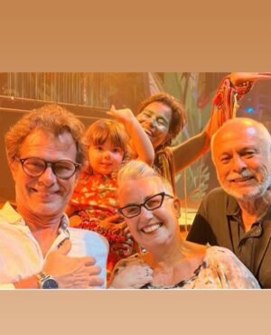João Vitti Instagram - #tbt 4 - Família Florescendo e Frutificando 🌻💞🪷
