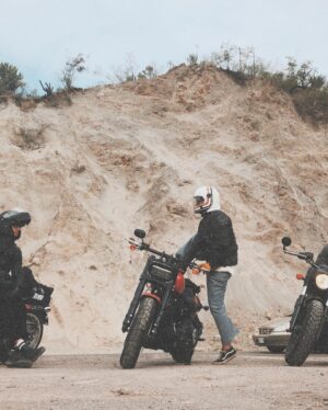 Joaquín Ferreira Instagram - De viaje, con amigos y en Harley. Que más puedo pedir?
Gracias @harleydavidsonmexico 
@alosian @antoniodelavegaofficial 🤟🏽
#roadtrip #harleydavidson #travel