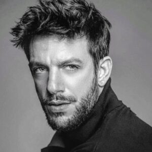 Joaquín Ferreira Instagram - La prohibida 👁️👁️