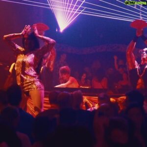 Jodie Harsh Instagram - 24 hours in Ibiza - a hair related injury can’t keep us down 🌅