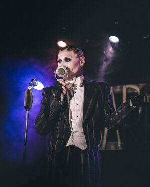 Joe Black Instagram - More postcards from the @kleineskabarett Brighton stage. Next Kabarett: April 9th @komedia_brighton 
Link in bio and all that. 

📸: @deadplantzfilmandphotography 

#misterjoeblack #kleineskabarett