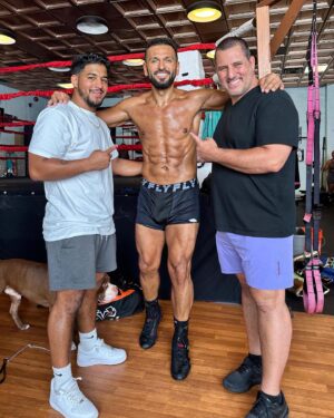 Joe Fournier Instagram - Perfect training camp, perfect weight, perfect plan for a first round knockout !!! 

Don’t blink May 13th @ovoarena @daznboxing @misfitsboxing 💥