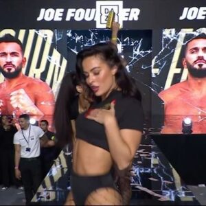 Joe Fournier Instagram - Was This The Best Walkout Ever ???

Team Fournier #Fourniettes #FournierCash 💰❤️