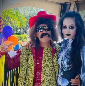Joe Hahn Instagram - Happy Halloween! @nusidieh ❤️