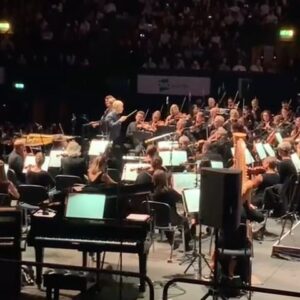Joe Hisaishi Instagram - Performing “My Neighbor Totoro” at Wembley Stadium last week! #livemusic #wembley #london