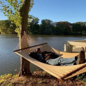 Joe Morton Instagram - How I spent my birthday 😎
#relaxing #chillaxing #enjoyingthemoment #doingwhatiwant #lakelife