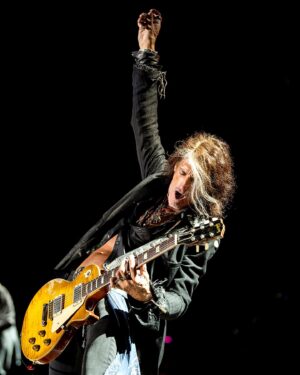 Joe Perry Instagram - Bangor, Maine rocked! Next stop Fenway Park on 9/8

📷: @rosshalfin 

#Aerosmith #JoePerry