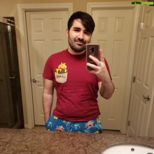 Joedat Esfahani Instagram - I've struggled in my life with being "chubbier" ever since I got bullied when I was a kid. I used to be ashamed, but I'm not anymore. I'm happy being me. 🙂